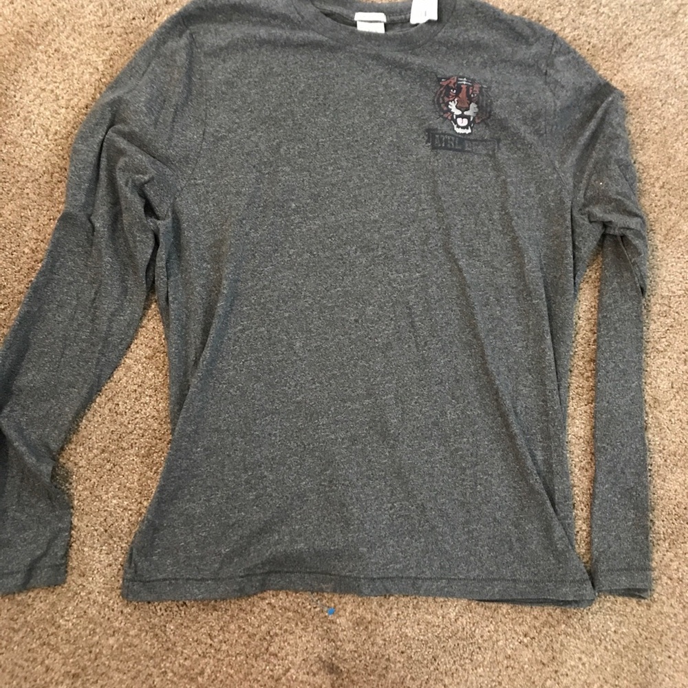 Vintage Abercrombie and finch longsleeved gray T-shirt tiger logo 2XL muscle